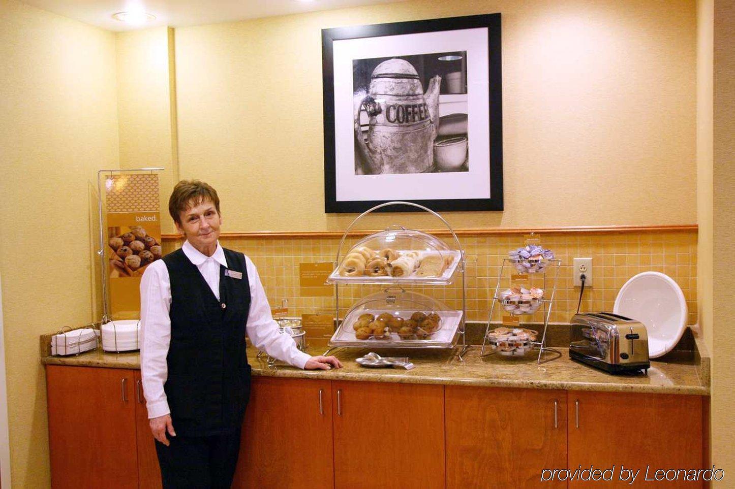 Hampton Inn Petersburg - Southpark Mall Colonial Heights Restaurace fotografie
